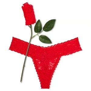 Victoria's Secret Lace Rose Valentine Gift Thong Panty.